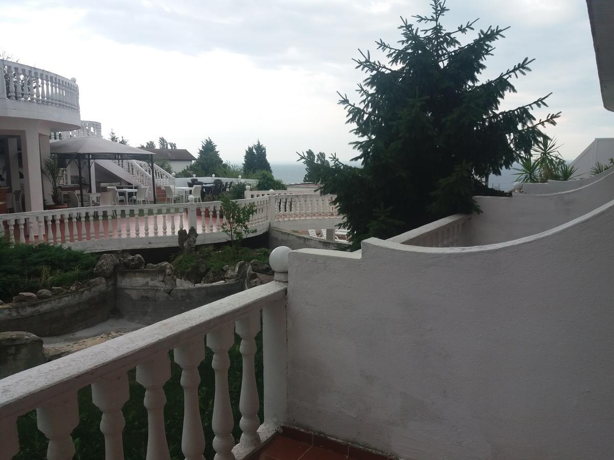 Family Hotel Casablanca Green Varna Luaran gambar